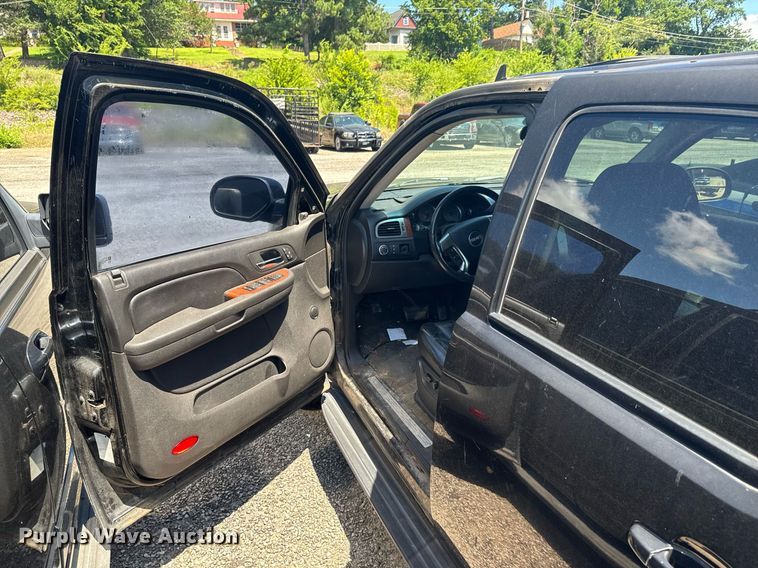 image for item DU9943 2007 GMC Yukon SUV