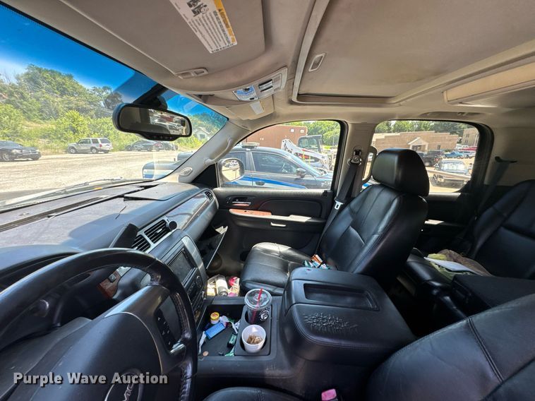 image for item DU9943 2007 GMC Yukon SUV