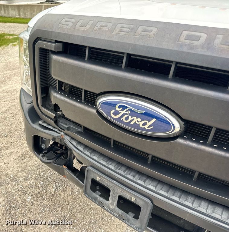 image for item DV4173 2011 Ford F550 XL utility / service truck