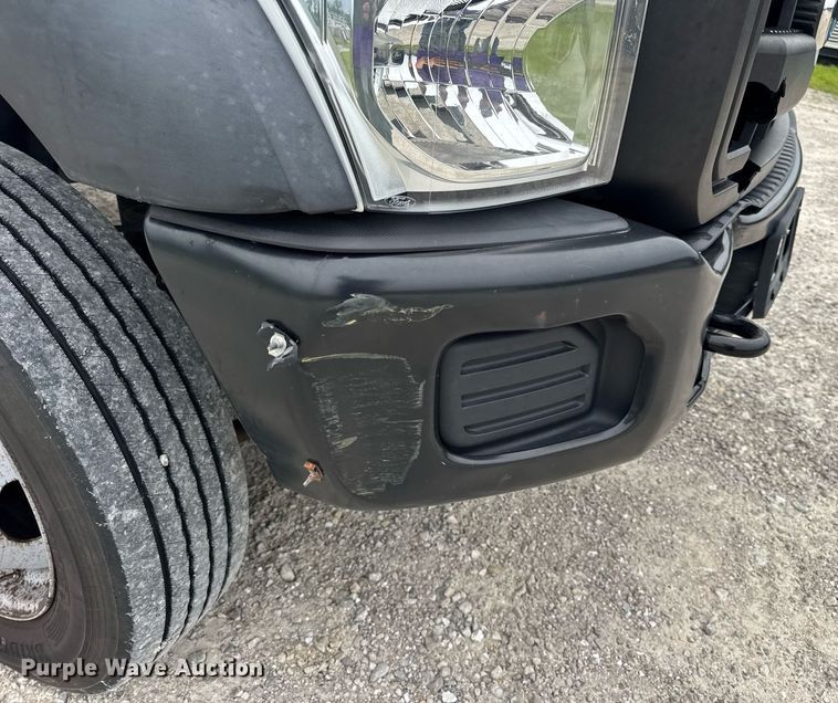 image for item DV4173 2011 Ford F550 XL utility / service truck