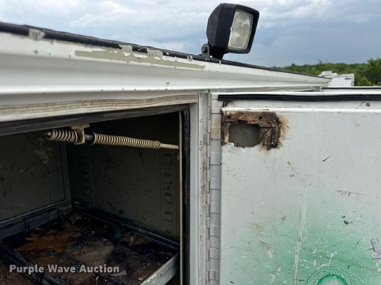 image for item DV4173 2011 Ford F550 XL utility / service truck