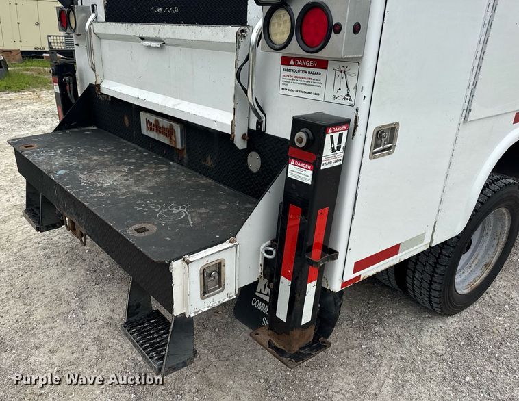 image for item DV4173 2011 Ford F550 XL utility / service truck