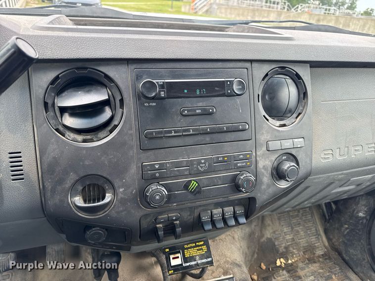 image for item DV4173 2011 Ford F550 XL utility / service truck