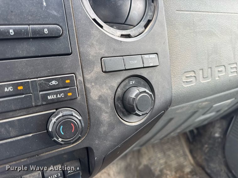 image for item DV4173 2011 Ford F550 XL utility / service truck