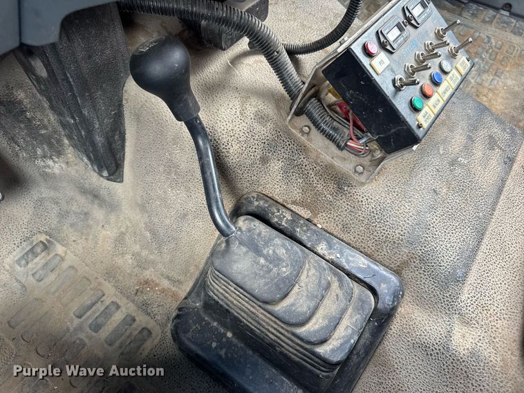 image for item DV4173 2011 Ford F550 XL utility / service truck