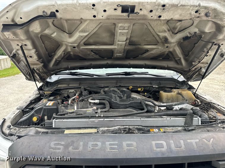 image for item DV4173 2011 Ford F550 XL utility / service truck