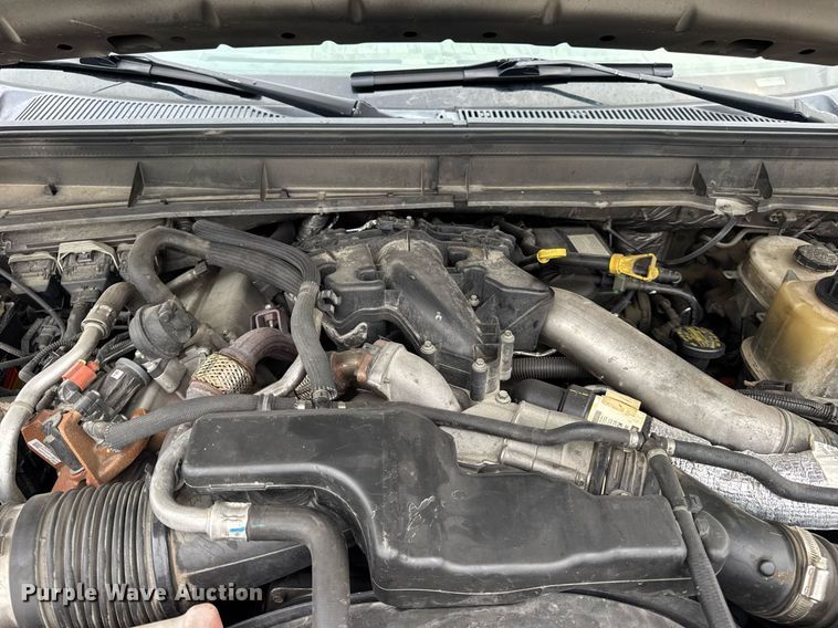 image for item DV4173 2011 Ford F550 XL utility / service truck