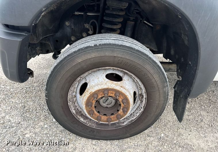 image for item DV4173 2011 Ford F550 XL utility / service truck