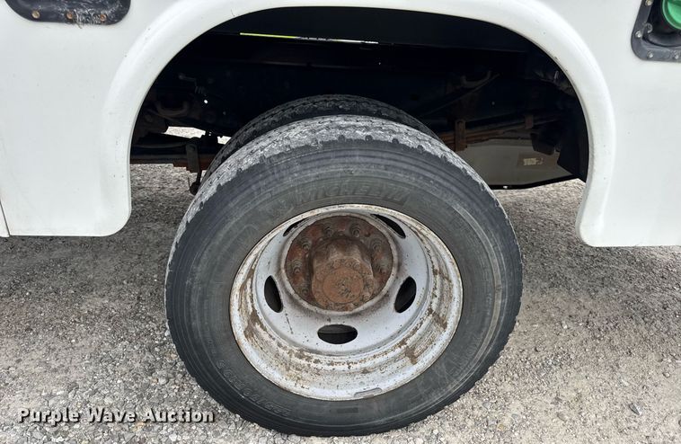 image for item DV4173 2011 Ford F550 XL utility / service truck