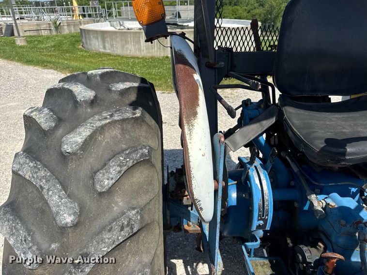 image for item DV4177 Ford 5030 MFWD tractor