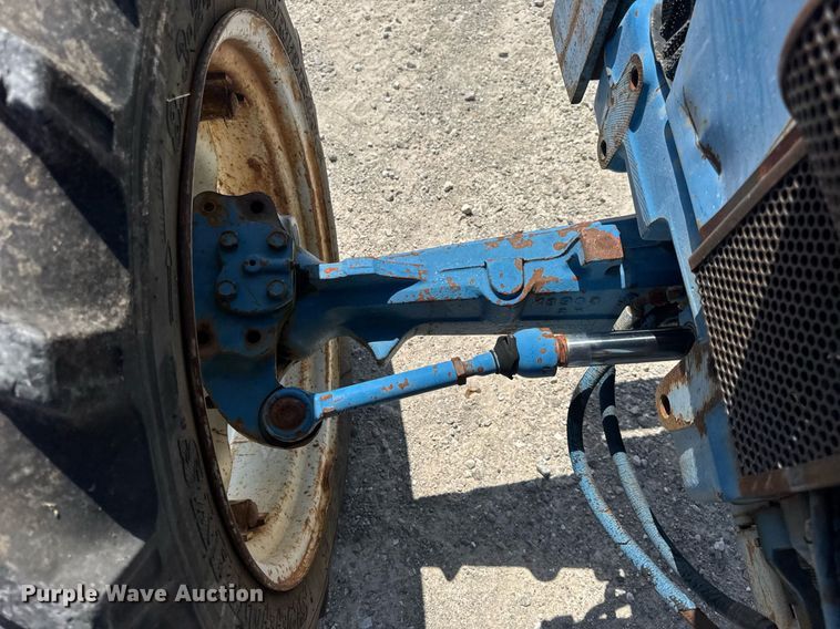 image for item DV4177 Ford 5030 MFWD tractor