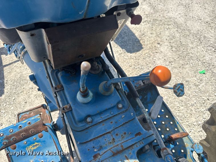 image for item DV4177 Ford 5030 MFWD tractor