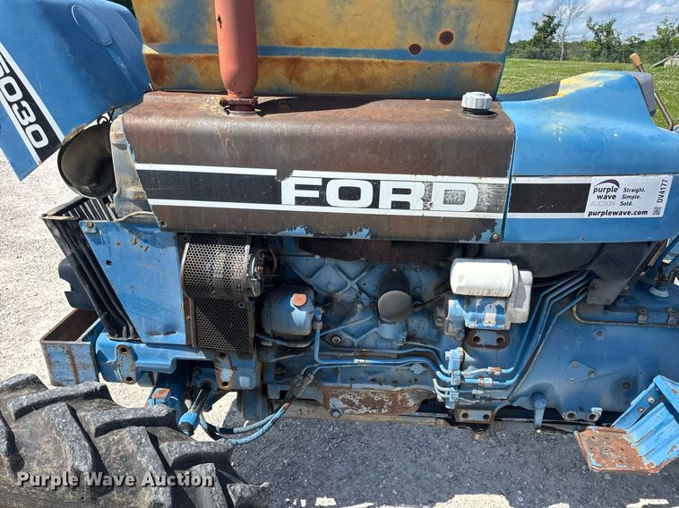image for item DV4177 Ford 5030 MFWD tractor