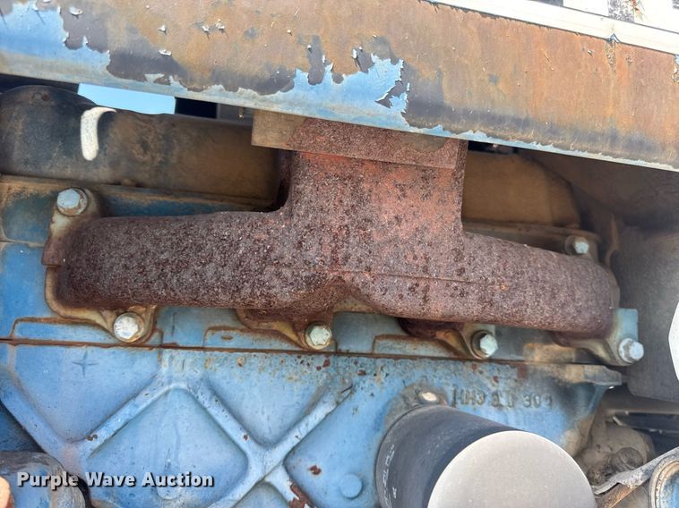 image for item DV4177 Ford 5030 MFWD tractor