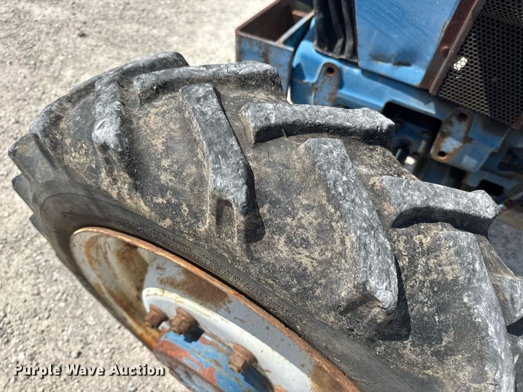 image for item DV4177 Ford 5030 MFWD tractor