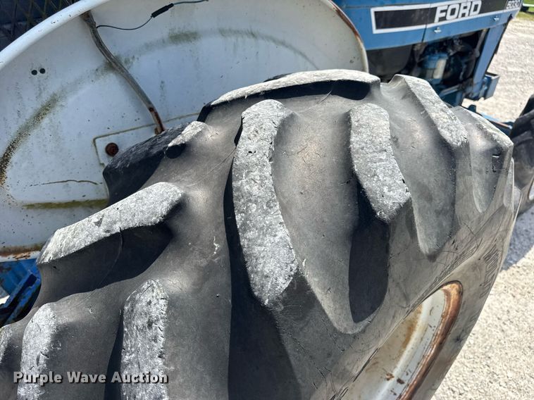 image for item DV4177 Ford 5030 MFWD tractor