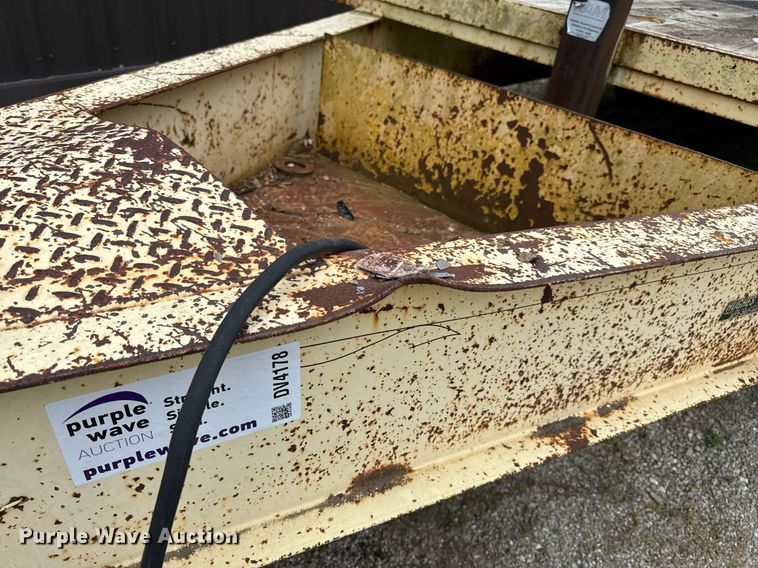 image for item DV4178 2005 Starlite Trailer Manufacturing equipment trailer