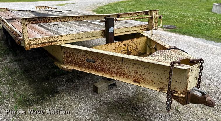 image for item DV4178 2005 Starlite Trailer Manufacturing equipment trailer