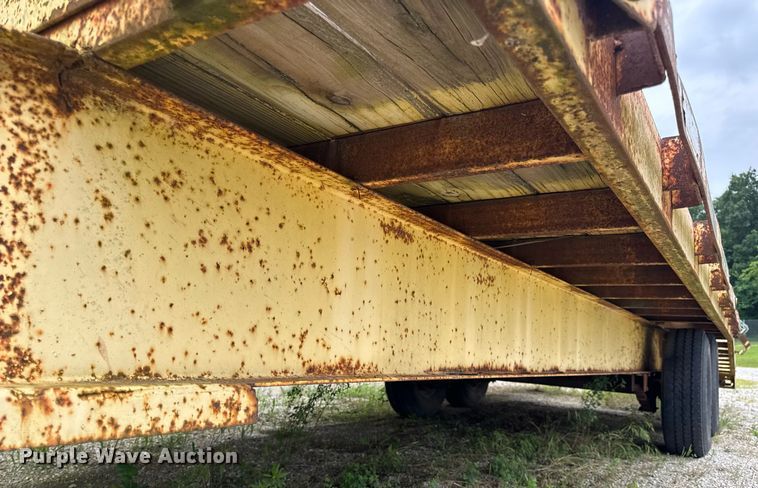 image for item DV4178 2005 Starlite Trailer Manufacturing equipment trailer