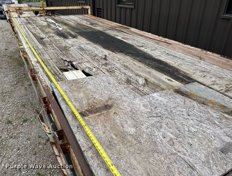 image for item DV4178 2005 Starlite Trailer Manufacturing equipment trailer