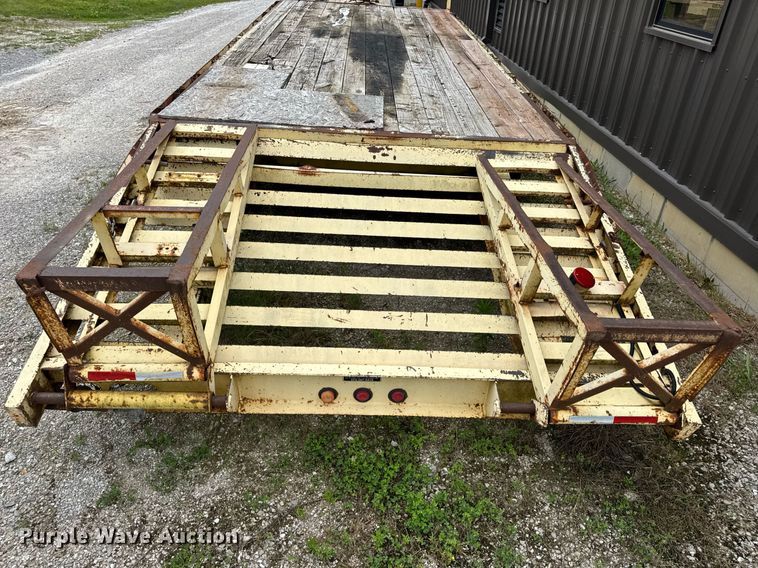 image for item DV4178 2005 Starlite Trailer Manufacturing equipment trailer