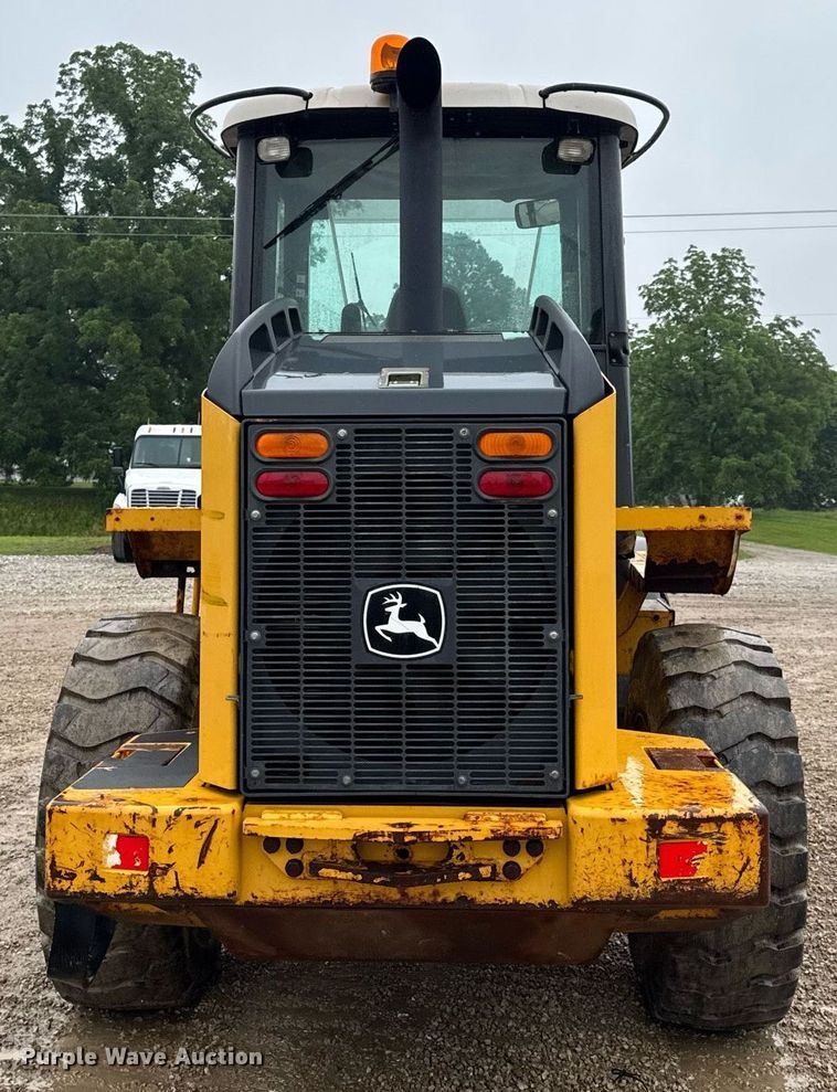 image for item DV4179 2005 John Deere 444J wheel loader