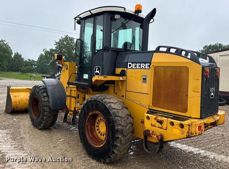 image for item DV4179 2005 John Deere 444J wheel loader