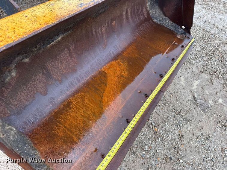 image for item DV4179 2005 John Deere 444J wheel loader