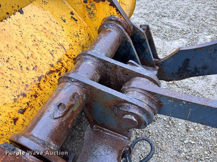 image for item DV4179 2005 John Deere 444J wheel loader