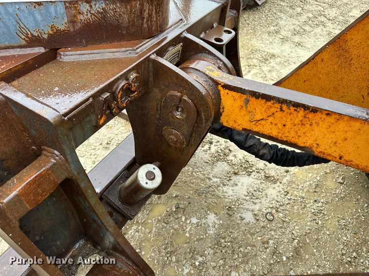 image for item DV4180 2011 Case 621E wheel loader