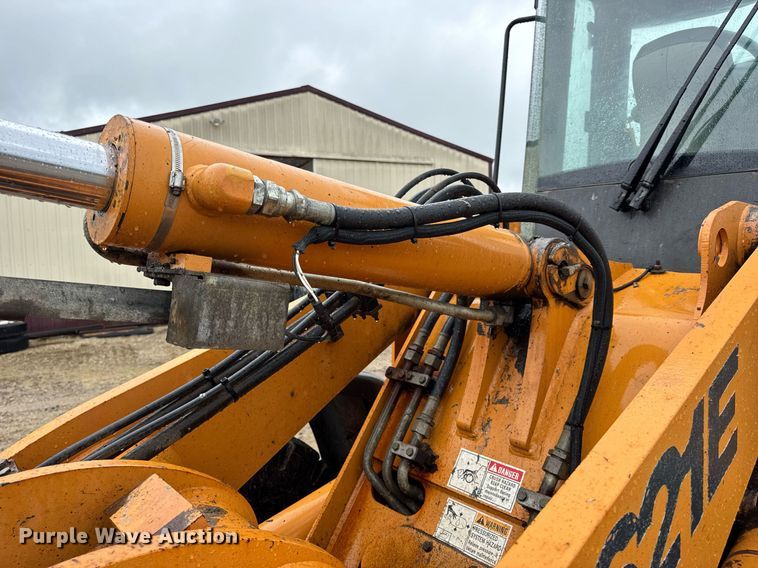 image for item DV4180 2011 Case 621E wheel loader