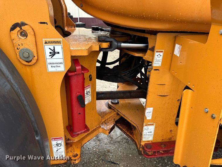image for item DV4180 2011 Case 621E wheel loader