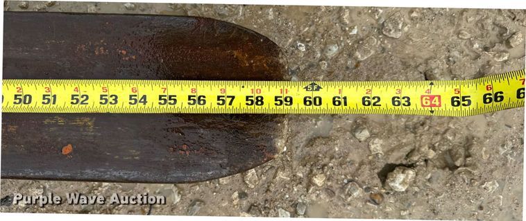 image for item DV4180 2011 Case 621E wheel loader