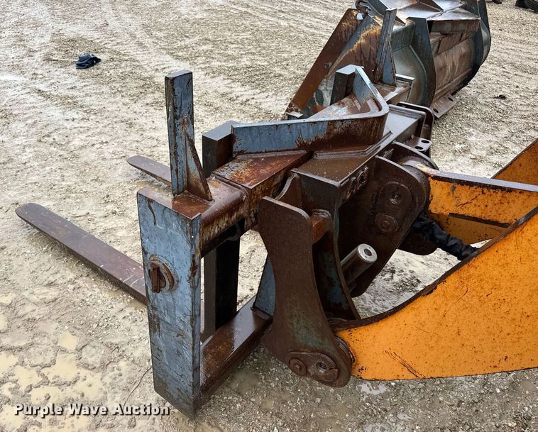 image for item DV4180 2011 Case 621E wheel loader