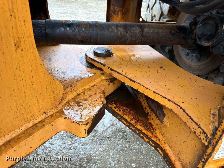 image for item DV4180 2011 Case 621E wheel loader