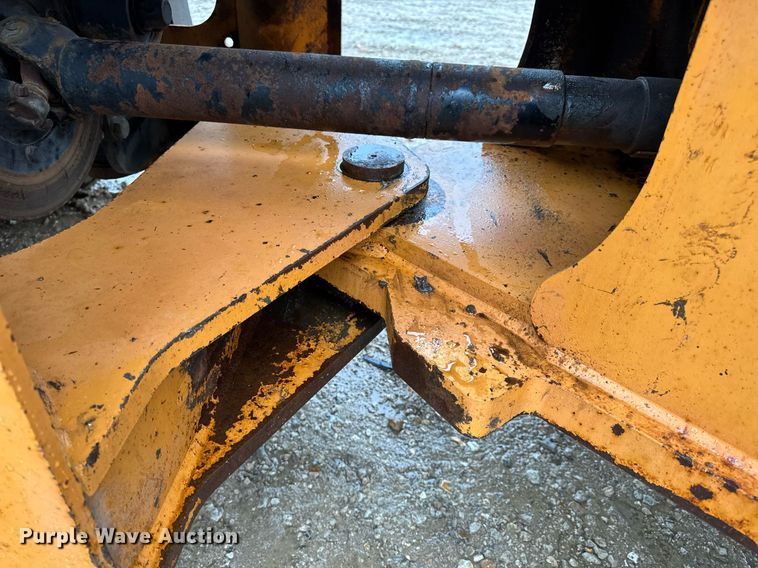 image for item DV4180 2011 Case 621E wheel loader