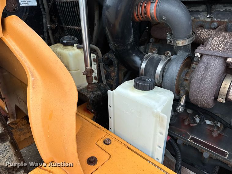 image for item DV4180 2011 Case 621E wheel loader