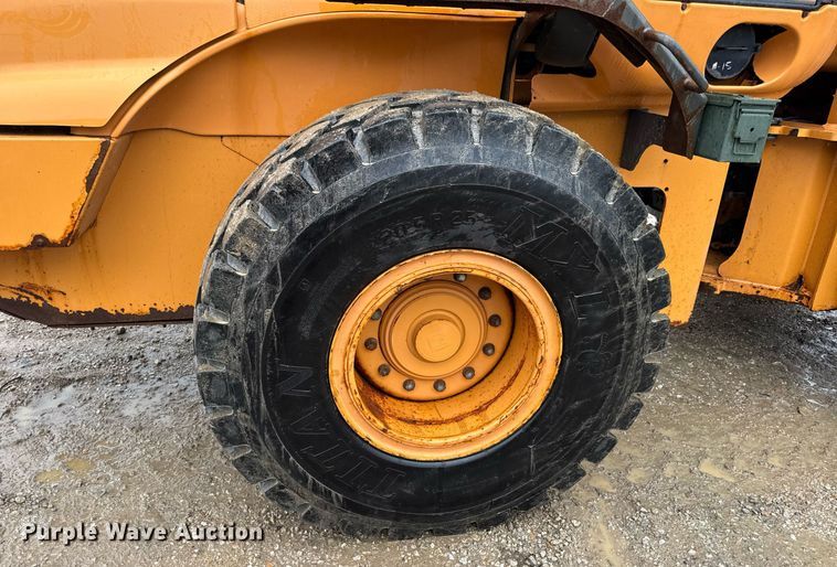 image for item DV4180 2011 Case 621E wheel loader