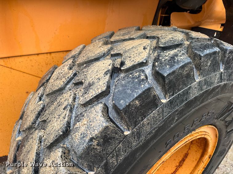 image for item DV4180 2011 Case 621E wheel loader