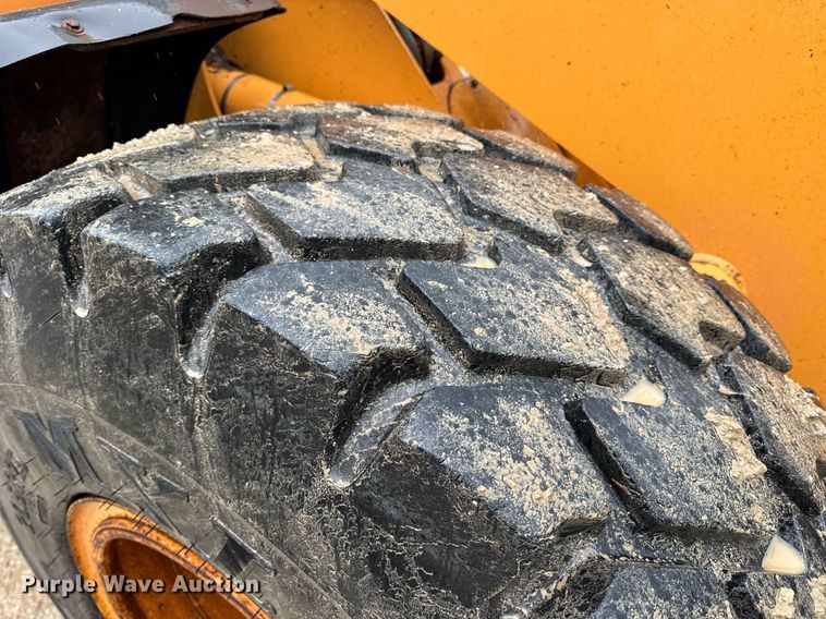 image for item DV4180 2011 Case 621E wheel loader