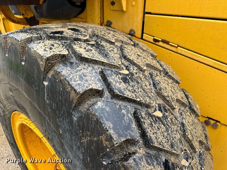 image for item DV4181 2008 John Deere 544J high lift wheel loader