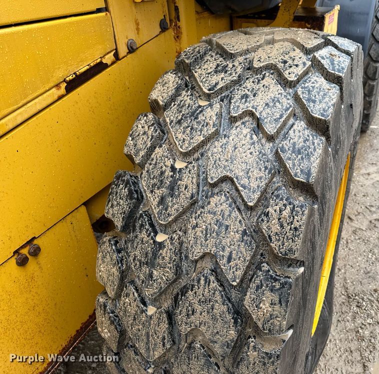 image for item DV4181 2008 John Deere 544J high lift wheel loader