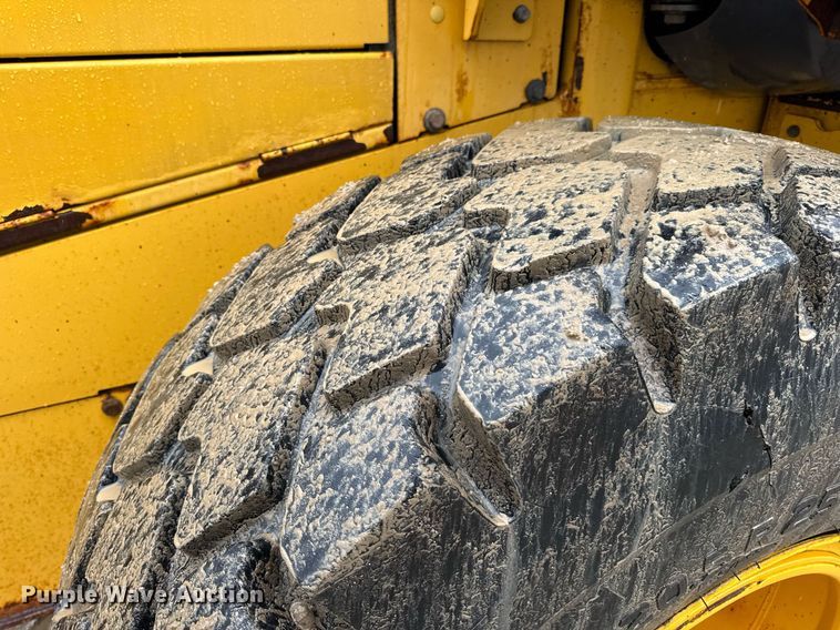 image for item DV4181 2008 John Deere 544J high lift wheel loader