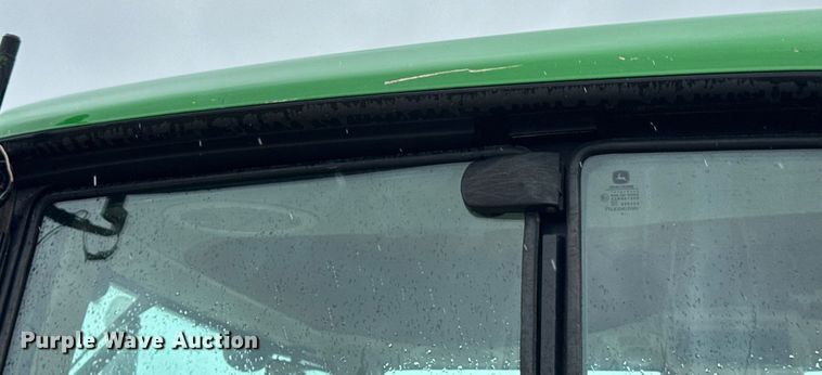 image for item DV4183 2010 John Deere 7130 MFWD tractor