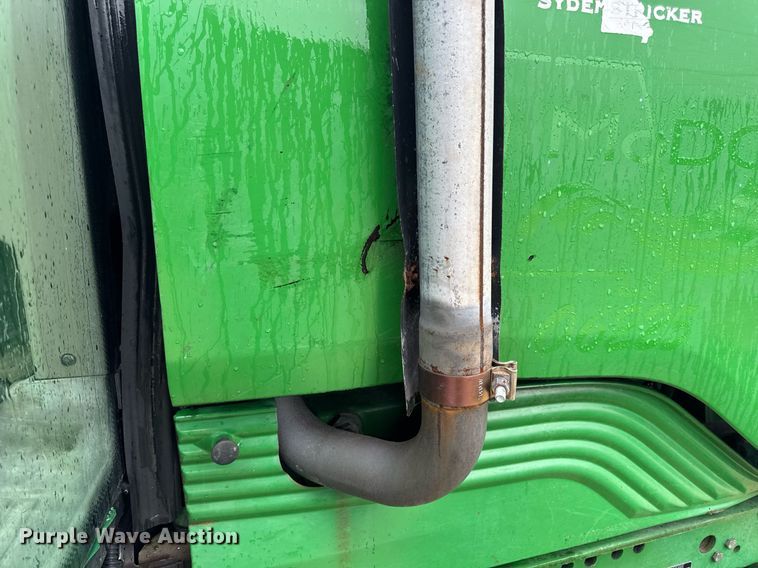 image for item DV4183 2010 John Deere 7130 MFWD tractor