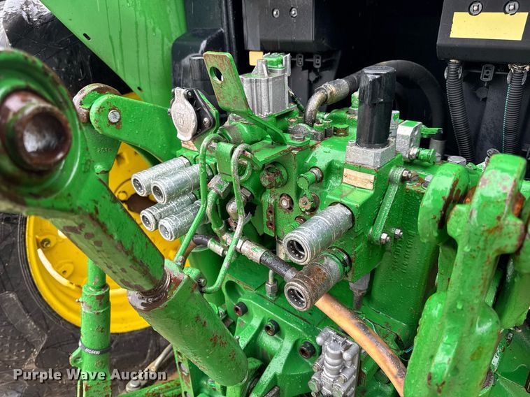 image for item DV4183 2010 John Deere 7130 MFWD tractor