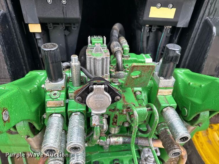 image for item DV4183 2010 John Deere 7130 MFWD tractor