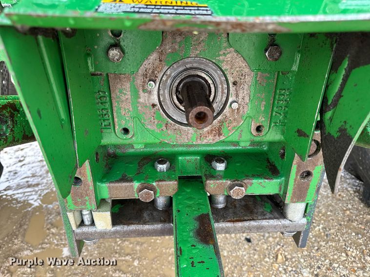 image for item DV4183 2010 John Deere 7130 MFWD tractor