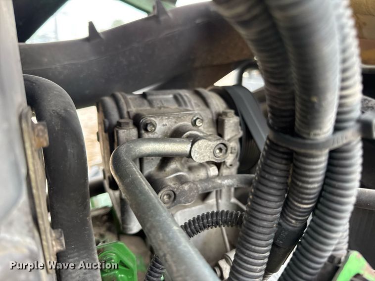 image for item DV4183 2010 John Deere 7130 MFWD tractor