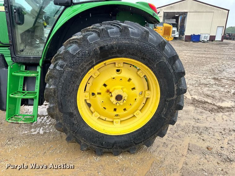 image for item DV4183 2010 John Deere 7130 MFWD tractor